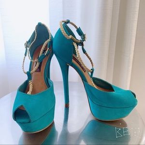 Steve Madden turquoise blue platform peep toe